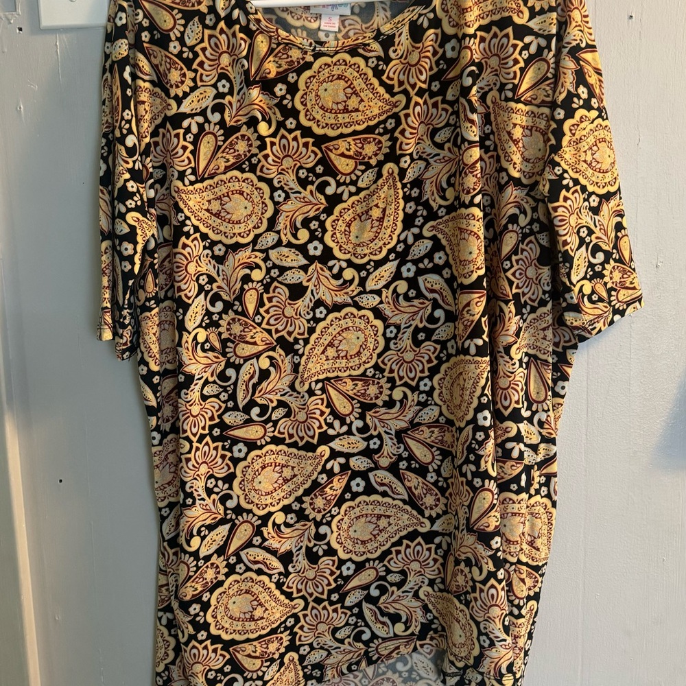 Lularoe Irma Small